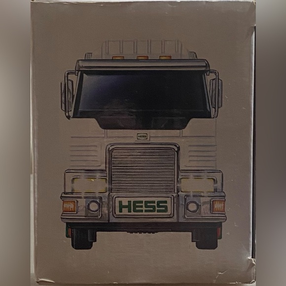 NEW 2006 Hess Toy Truck and Helicopter Collectible in Original Box - Picture 5 of 6